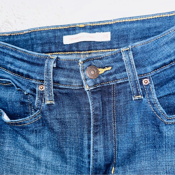 Levi’s 721 high rise skinny - Picture 7 of 10